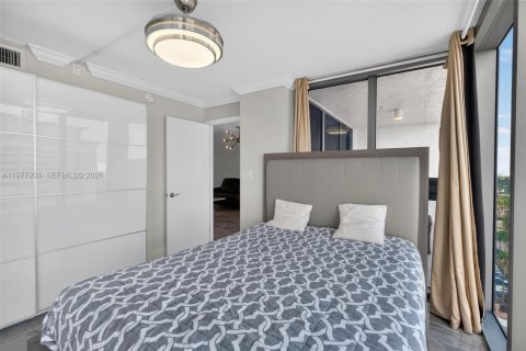 Copropriété à vendre à Miami Beach, Floride: 2 chambres, 104.24 m2 № 2042073 - photo 20