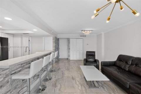 Copropriété à vendre à Miami Beach, Floride: 2 chambres, 104.24 m2 № 2042073 - photo 16