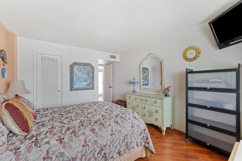 Copropriété à vendre à Pompano Beach, Floride: 1 chambre, 72 m2 № 2251476 - photo 23