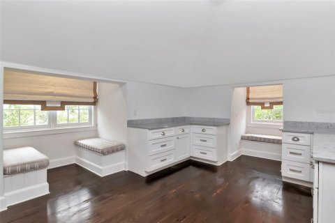 Casa en venta en Tampa, Florida, 5 dormitorios, 545.71 m2 № 1795172 - foto 29