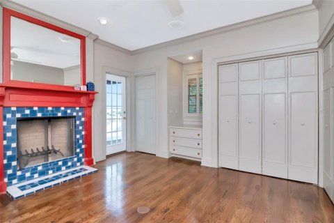 Casa en venta en Tampa, Florida, 5 dormitorios, 545.71 m2 № 1795172 - foto 20