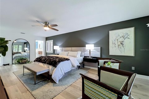 Townhouse in Longwood, Florida 4 bedrooms, 240.62 sq.m. № 2238614 - photo 12