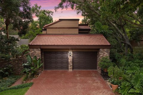 Townhouse in Longwood, Florida 4 bedrooms, 240.62 sq.m. № 2238614 - photo 26