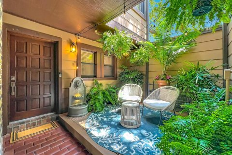 Townhouse in Longwood, Florida 4 bedrooms, 240.62 sq.m. № 2238614 - photo 23