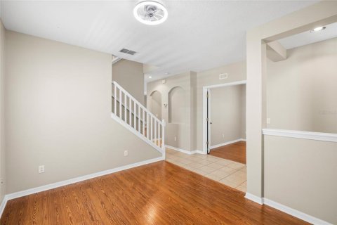 House in Fish Hawk, Florida 4 bedrooms, 236.9 sq.m. № 2223406 - photo 12