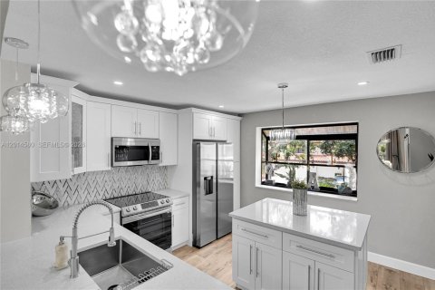 Condo in Boca Raton, Florida, 3 bedrooms № 2076564 - photo 6
