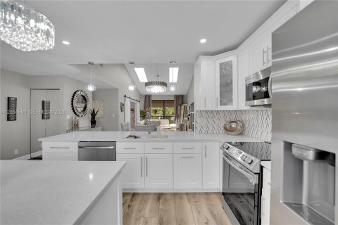 Condo in Boca Raton, Florida, 3 bedrooms № 2076564 - photo 11