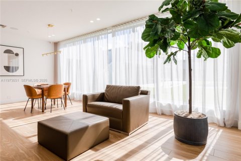 Casa en alquiler en Hialeah, Florida № 2033211 - foto 26