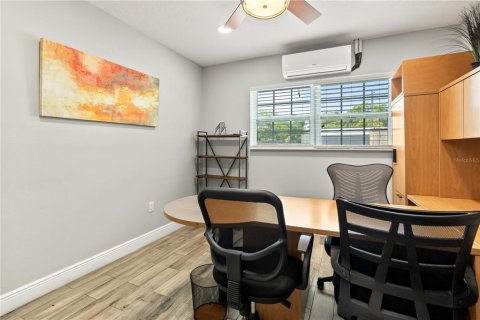 Immobilier commercial à louer à Orlando, Floride: 166.85 m2 № 2101180 - photo 19