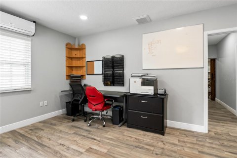 Immobilier commercial à louer à Orlando, Floride: 166.85 m2 № 2101180 - photo 26