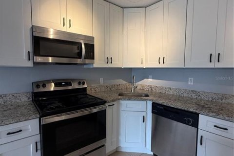Condominio en venta en Sanford, Florida, 1 dormitorio, 62.71 m2 № 2209514 - foto 5