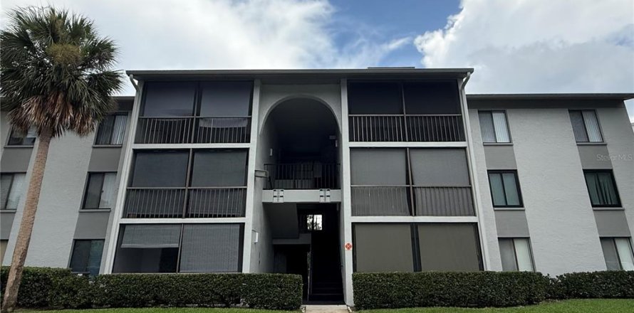 Condominio en Sanford, Florida, 1 dormitorio № 2209514