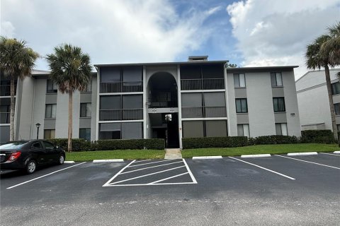 Condominio en venta en Sanford, Florida, 1 dormitorio, 62.71 m2 № 2209514 - foto 2
