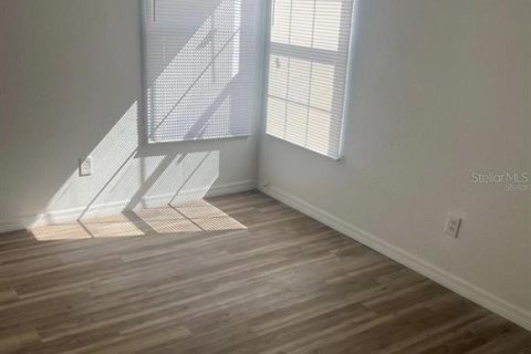 Villa ou maison à vendre à Orlando, Floride: 3 chambres, 132.39 m2 № 2420459 - photo 6
