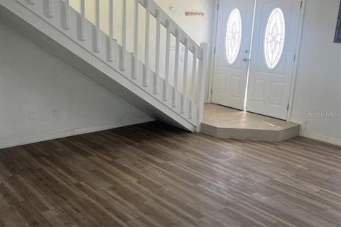 Villa ou maison à vendre à Orlando, Floride: 3 chambres, 132.39 m2 № 2420459 - photo 5