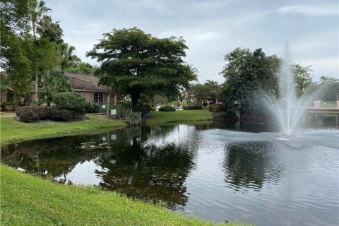 Condo in Miramar, Florida, 2 bedrooms  № 2190752 - photo 27