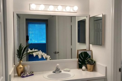 Condo in Miramar, Florida, 2 bedrooms  № 2190752 - photo 18