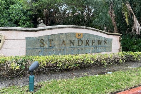 Condo in Miramar, Florida, 2 bedrooms  № 2190752 - photo 23