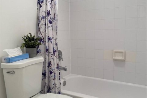 Condo in Miramar, Florida, 2 bedrooms  № 2190752 - photo 17
