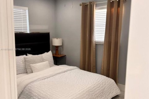 Casa en venta en Fort Lauderdale, Florida, 5 dormitorios, 226.68 m2 № 2046195 - foto 14