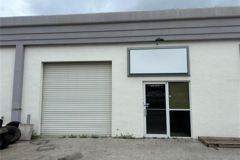 Propiedad comercial en alquiler en Ocala, Florida № 1917500 - foto 1