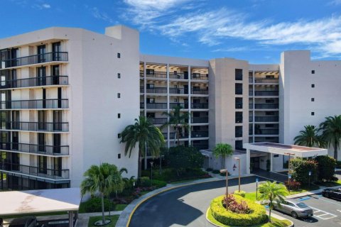 Condo in Lake Worth, Florida, 3 bedrooms  № 2245547 - photo 3