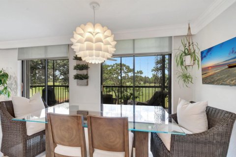 Condo in Lake Worth, Florida, 3 bedrooms  № 2245547 - photo 15