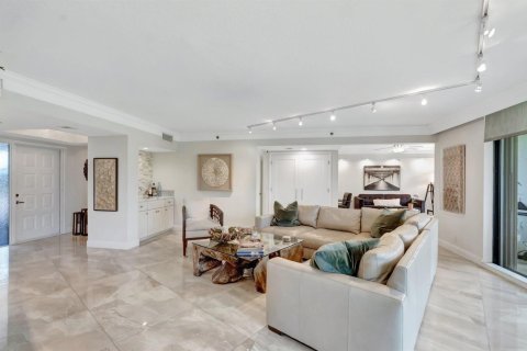 Condo in Lake Worth, Florida, 3 bedrooms  № 2245547 - photo 7