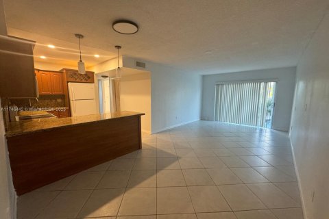Condo à North Miami Beach, Floride, 2 chambres  № 1938624