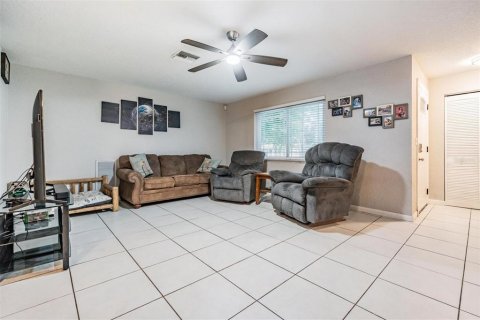 House in Clearwater, Florida 3 bedrooms, 116.69 sq.m. № 1879775 - photo 13
