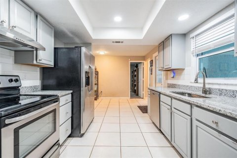 House in Clearwater, Florida 3 bedrooms, 116.69 sq.m. № 1879775 - photo 5