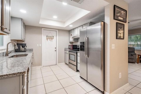 House in Clearwater, Florida 3 bedrooms, 116.69 sq.m. № 1879775 - photo 8