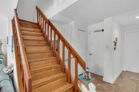 Townhouse in Plantation, Florida 4 bedrooms, 187.66 sq.m. № 1818211 - photo 17