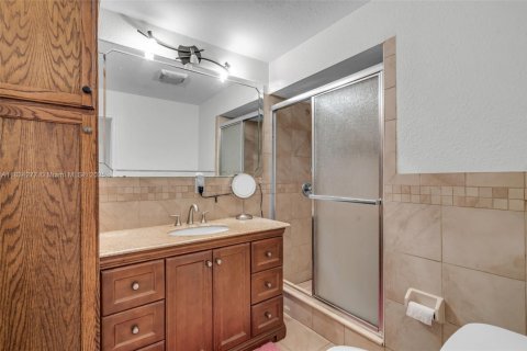 Townhouse in Plantation, Florida 4 bedrooms, 187.66 sq.m. № 1818211 - photo 22