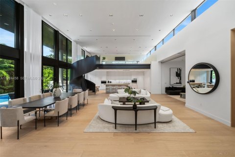 Casa en venta en Golden Beach, Florida, 6 dormitorios, 506.97 m2 № 1983511 - foto 9