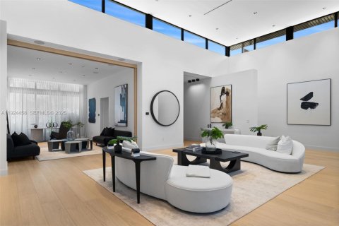 Casa en venta en Golden Beach, Florida, 6 dormitorios, 506.97 m2 № 1983511 - foto 5