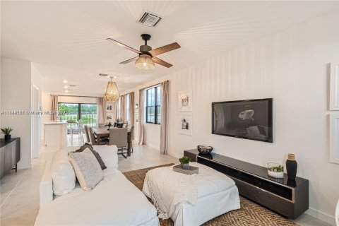 Touwnhouse à louer à Florida City, Floride: 3 chambres, 133.78 m2 № 1839480 - photo 6