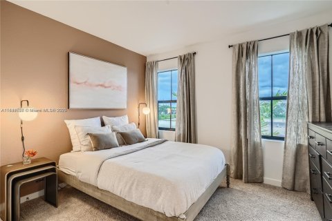 Touwnhouse à louer à Florida City, Floride: 3 chambres, 133.78 m2 № 1839480 - photo 13