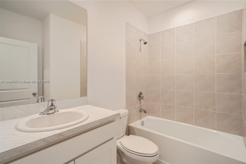 Touwnhouse à louer à Florida City, Floride: 3 chambres, 133.78 m2 № 1839480 - photo 21