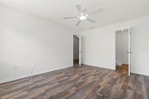 Condo in Kissimmee, Florida, 2 bedrooms № 2228403 - photo 10