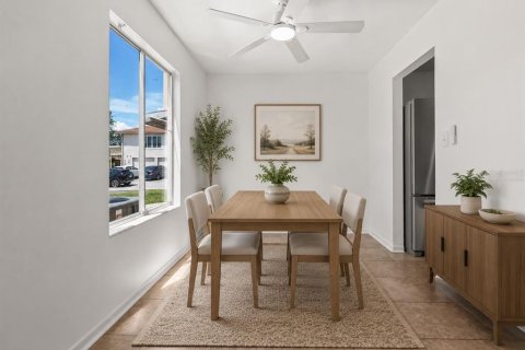 Condo in Kissimmee, Florida, 2 bedrooms № 2228403 - photo 3