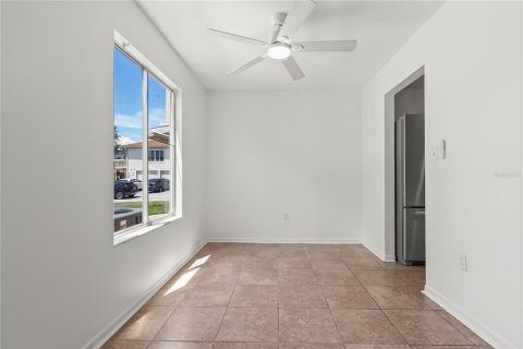 Condo in Kissimmee, Florida, 2 bedrooms № 2228403 - photo 18