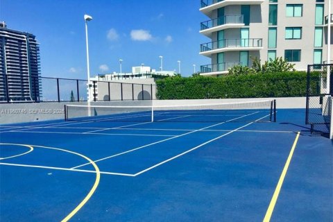 Condominio en venta en Miami, Florida, 3 dormitorios, 103.12 m2 № 2027746 - foto 25