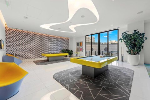 Condominio en venta en Miami, Florida, 3 dormitorios, 103.12 m2 № 2027746 - foto 24