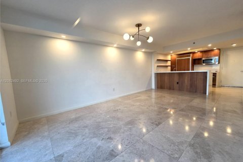 Снять в аренду кондоминиум в Майами, Флорида 1 спальня, 81.1м2, № 2254175 - фото 2