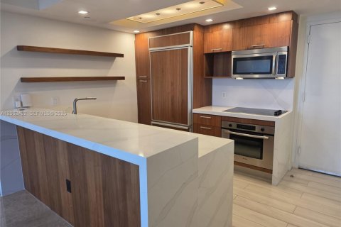 Снять в аренду кондоминиум в Майами, Флорида 1 спальня, 81.1м2, № 2254175 - фото 6