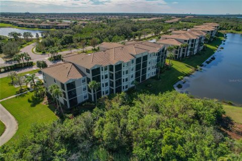 Copropriété à louer à Bradenton, Floride: 2 chambres, 107.4 m2 № 227007 - photo 3