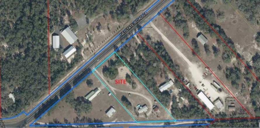 Immobilier commercial à Bronson, Floride 124.86 m2 № 2144084