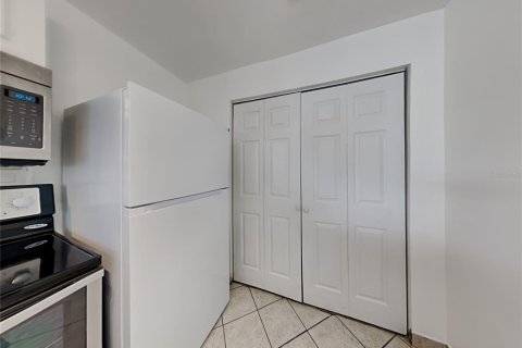 Apartment in Orlando, Florida 2 bedrooms, 86.4 sq.m. № 1873850 - photo 5