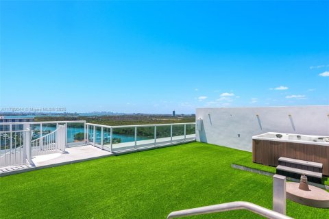 Condo in Sunny Isles Beach, Florida, 3 bedrooms  № 1863475 - photo 6
